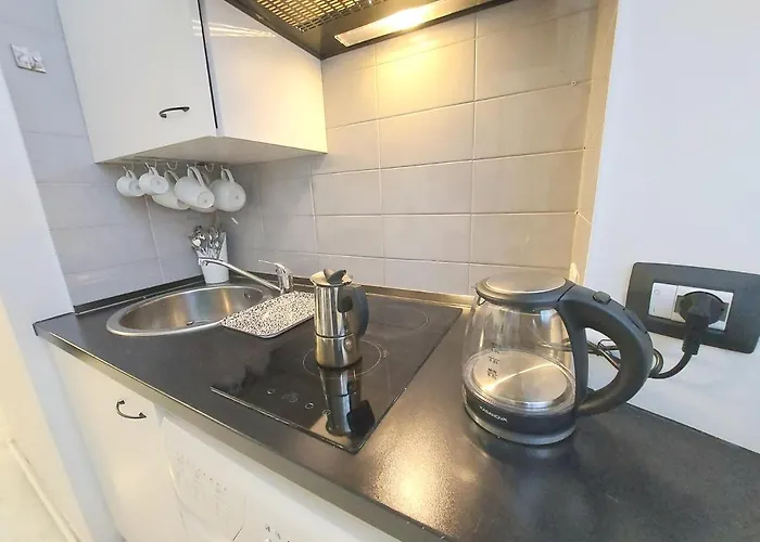 Corso Genova - Navigli * Milánó